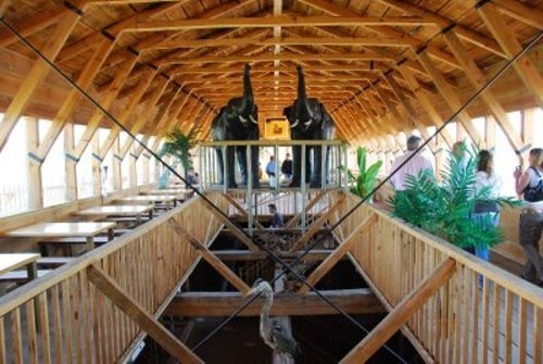 بازسازی کشتی نوح در هلند (تصویری)
