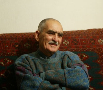 ایرج افشار