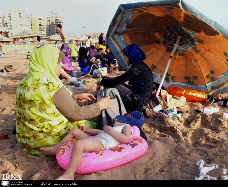 139209 951 عکسهای شنای مختلط زنان لبنانی در سواحل مدیترانه
