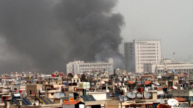 45 کشته و 110 زخمی در انفجار بمب در نزدیکی حرم حضرت زینب (+عکس) / داعش برعهده گرفت