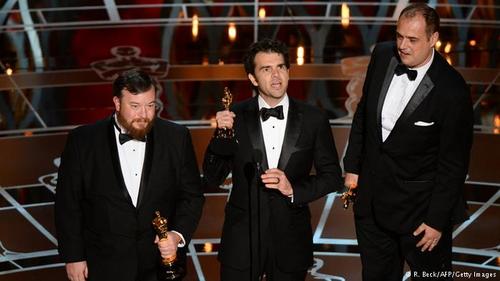 اسکار بهترین میکس صدا به کریگ من، بن ویلکینز و تامس کرلی برای فیلم 