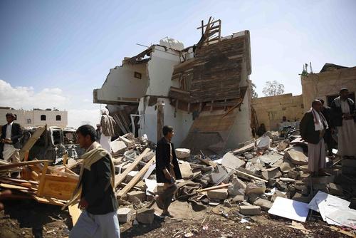 ادامه حملات هوایی عربستان به شهر صنعا – یمن