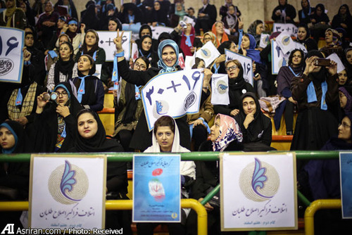 تصاویر عکاس الجزیره از حال و هوای تیلیغات و میتینگ های انتخاباتی در تهران