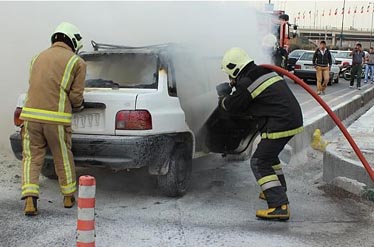 4 دانشجو در یک سانحه رانندگی در آتش سوختند