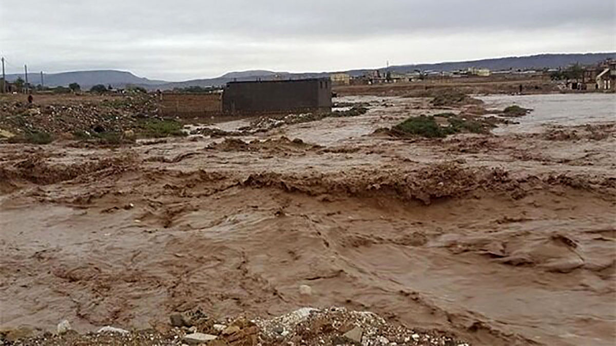 سیل در روستای آهنگران استان مرکزی (عکس)