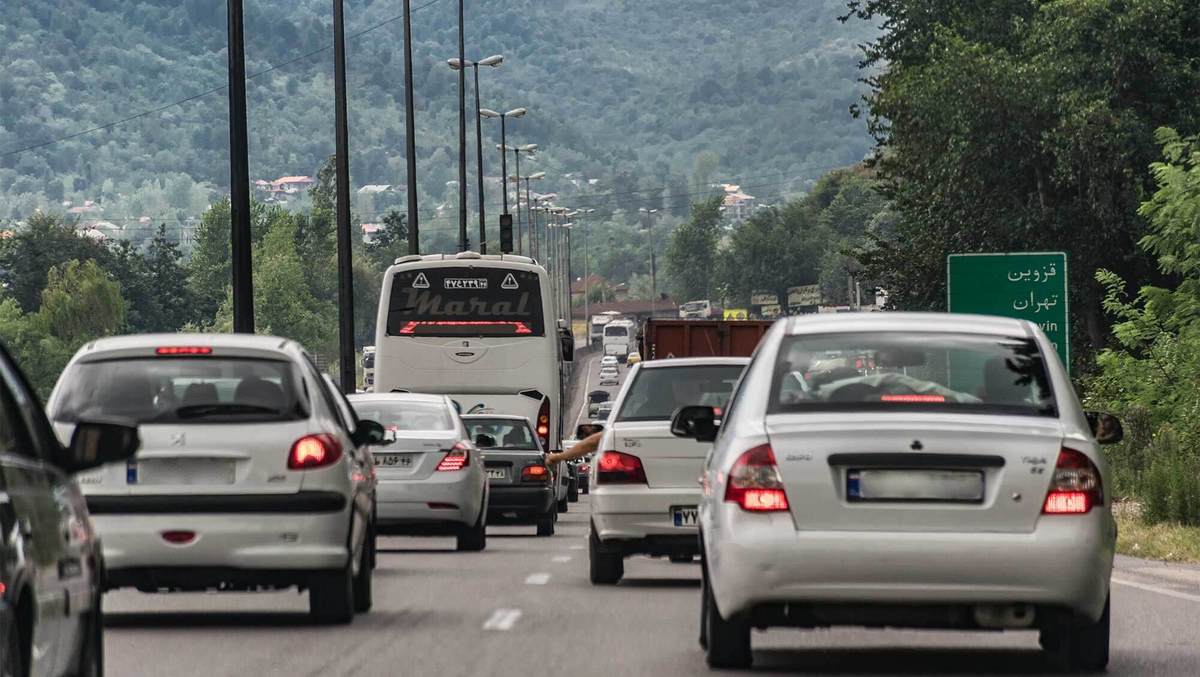 ترافیک سنگین در جاده ایلام - پایانه مرزی مهران، هراز و فیروزکوه