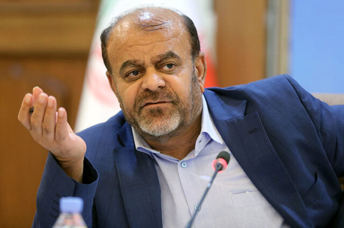 وزیر راه: برخی زائران بدون گذرنامه به عراق رفته‌اند