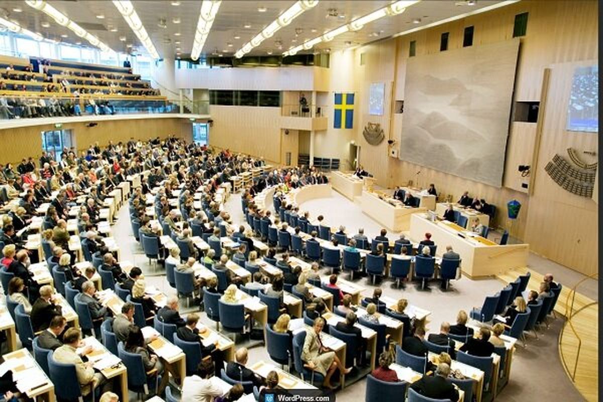 پیروزی ائتلاف راستگرایان در انتخابات پارلمانی سوئد/ نخست وزیر استعفا داد