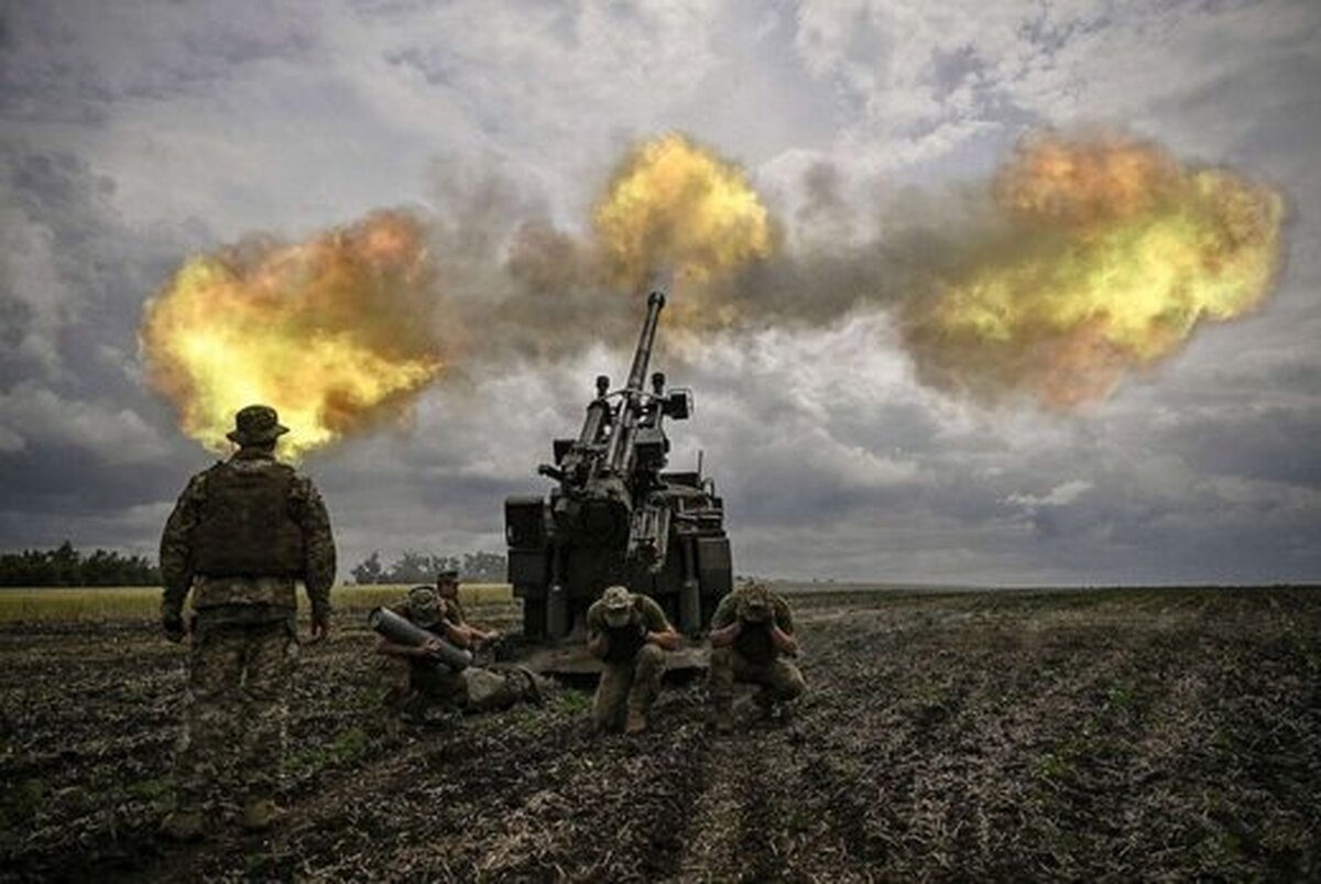 ببینید | هدف قرار گرفتن اس-۳۰۰ اوکراین توسط پهپاد انتحاری