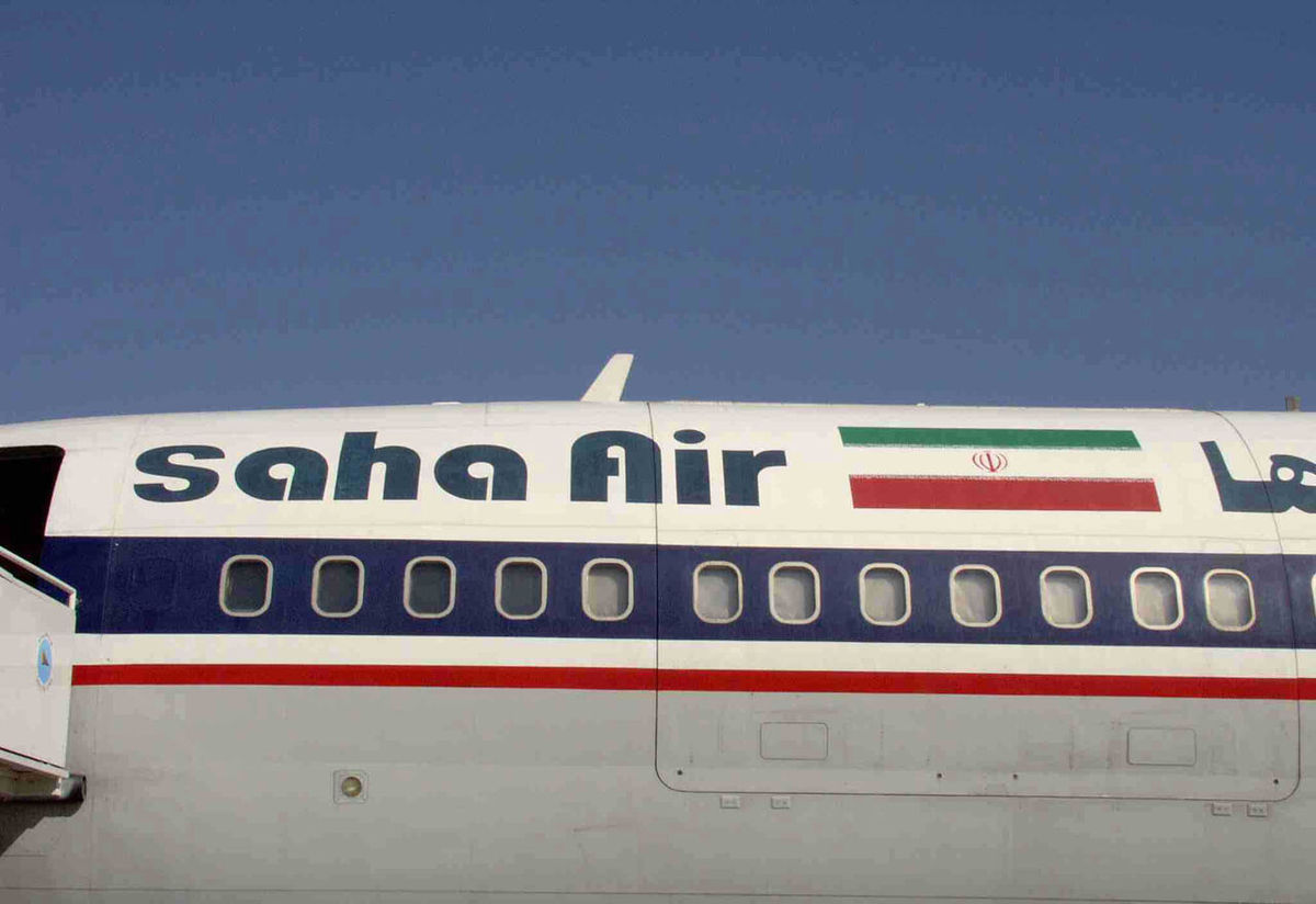 تحریم هواپیمای ایرانی/ دلیل: حمل بار به روسیه