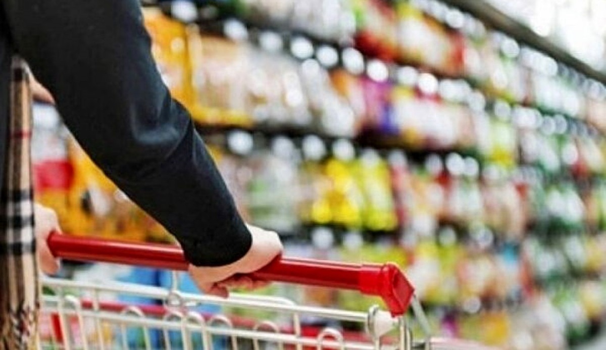 کاهش نگران کننده مصرف برخی کالاهای خوراکی/ تقاضا برای خرید جایگزین‌ها افزایش یافت