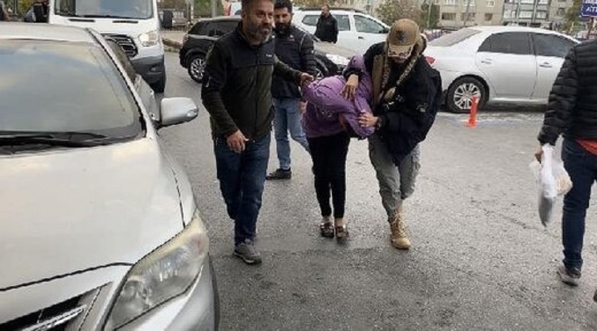 ببینید | لحظه دستگیری بمب‌گذار میدان تقسیم استانبول