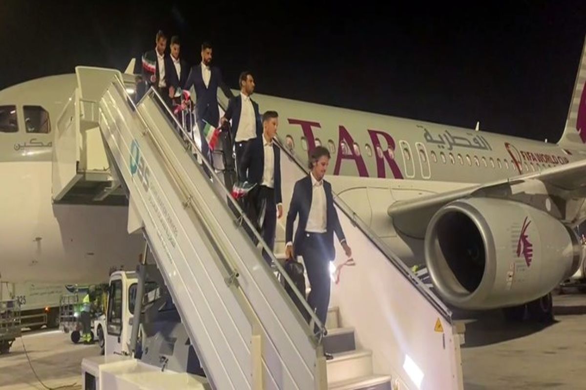 کاروان تیم ملی به قطر رسید (عکس)