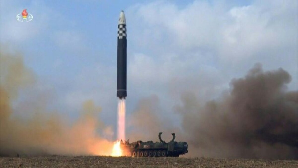 ببینید| پرتاب موشک بالستیک در کره شمالی
