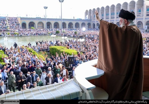 اقامه نماز عید فطر به امامت رهبر انقلاب (عکس) 9